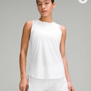 Lululemon Sculpture Pleated Tank size 6